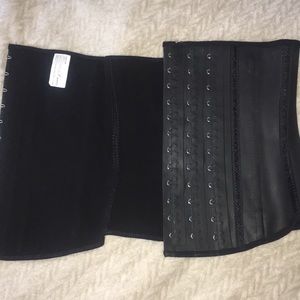 Waist trainer size small New Never Worn